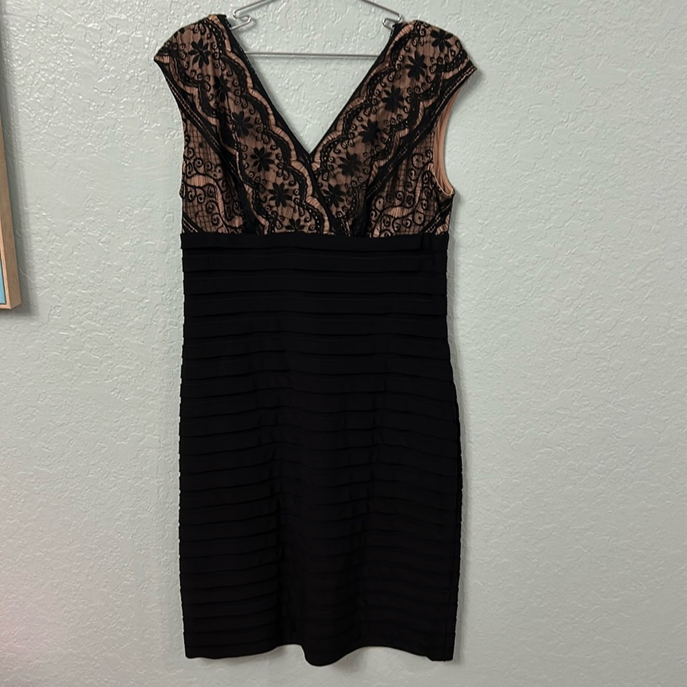 Adrianna Papell Figure Slimming Bodycon Dress 14 Black Lace Over Nude